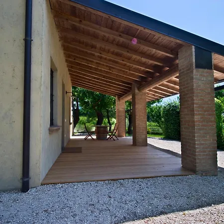בית כפרי Borgo San Donino *